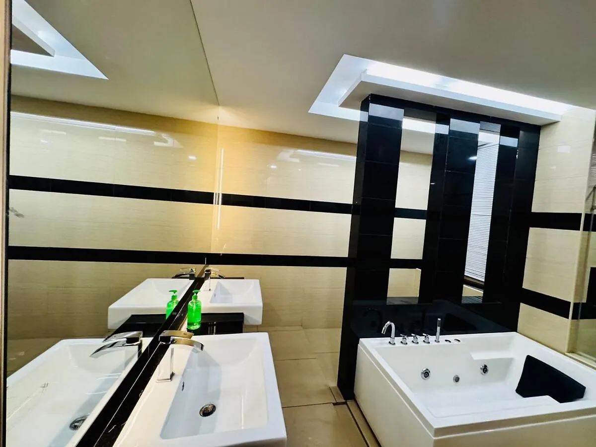Elegant20Paxvilla Perfect Location Nearbeachmarket Batu Ferringhi Malaysia