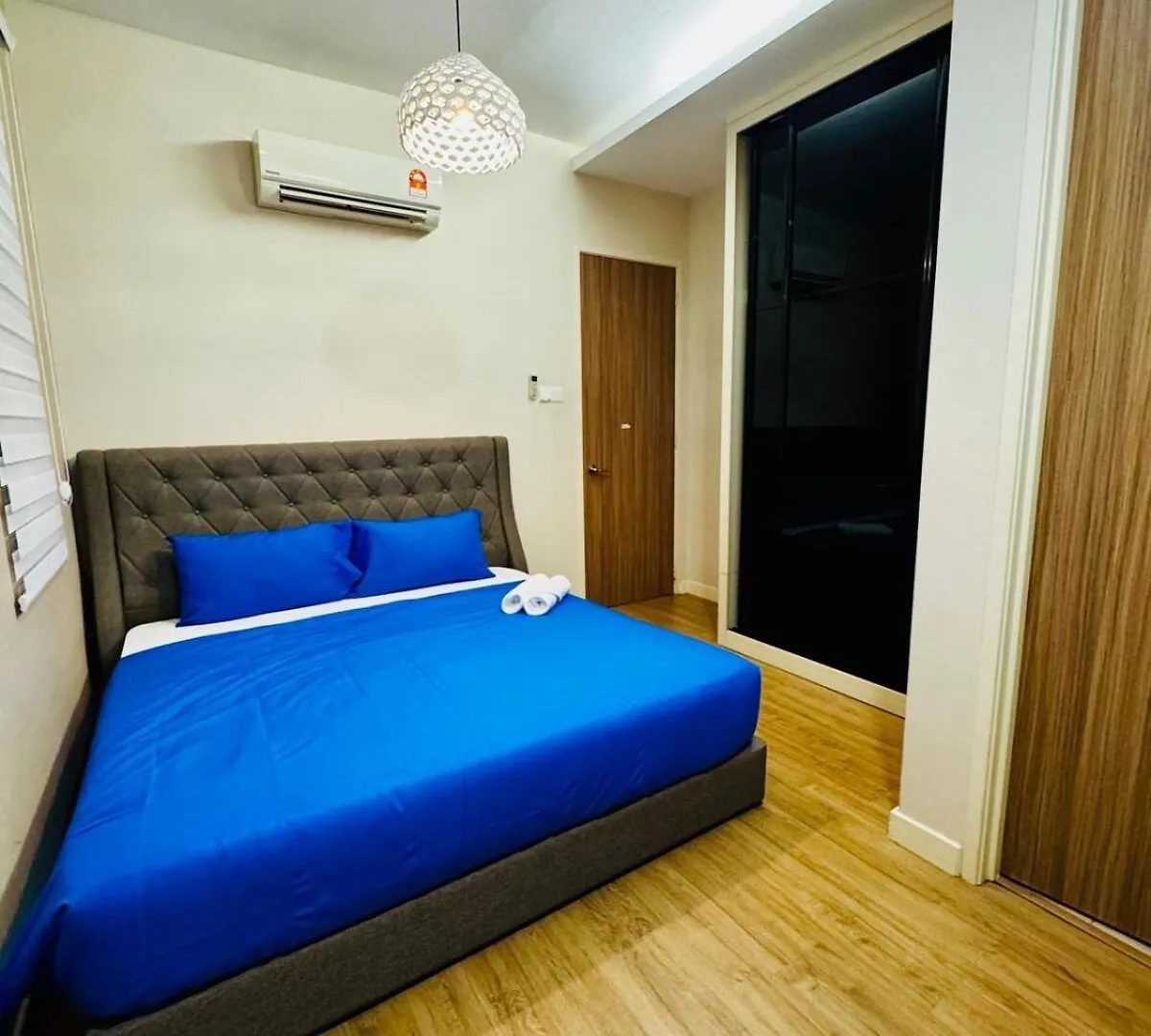 Elegant20Paxvilla Perfect Location Nearbeachmarket Batu Ferringhi Villa
